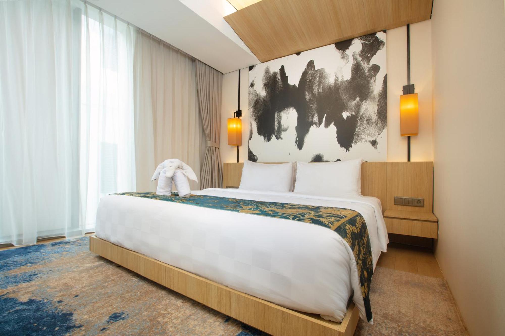 Louis Kienne Cikarang Hotel & Service Apartment Bekasi Ngoại thất bức ảnh